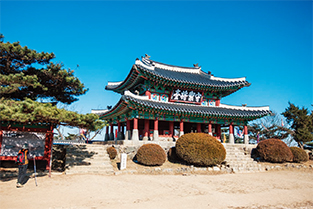 병자호란 당시에 조선군의 총지휘부가 들어섰던 수어장대.